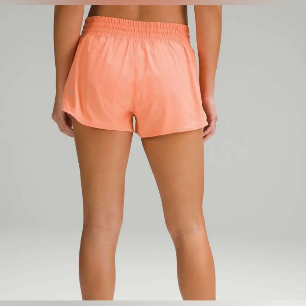 Lululemon Hotty Hot High Rise Pink Shorts Size 10 - Picture 2 of 7